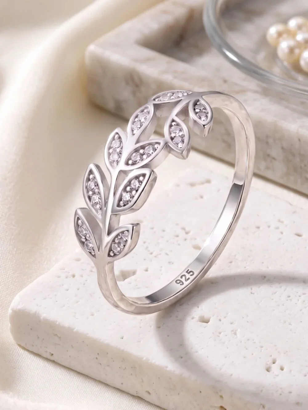 925 Sterling Silver Cubic Zirconia Leaf Vine Botanical Ring Cottagecore Size 8